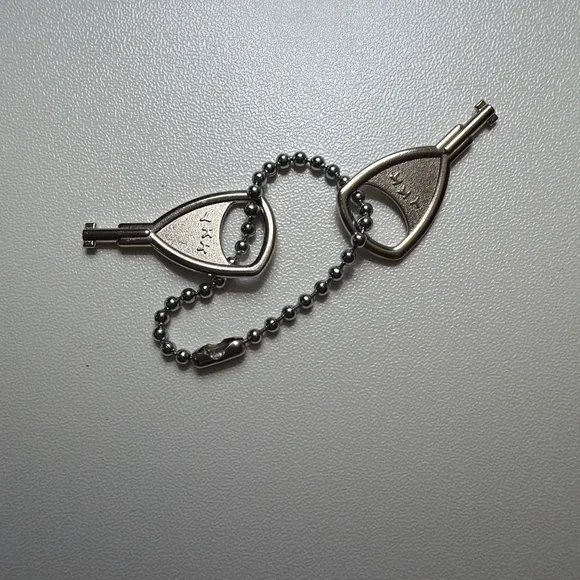 Brighton Knox Extra Large Catwalk Nylon Tote Cosmetic Pouch Holiday Gift Travel - Picture 9 of 10